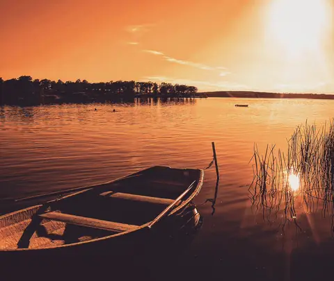 Golden Stillness, Sweden