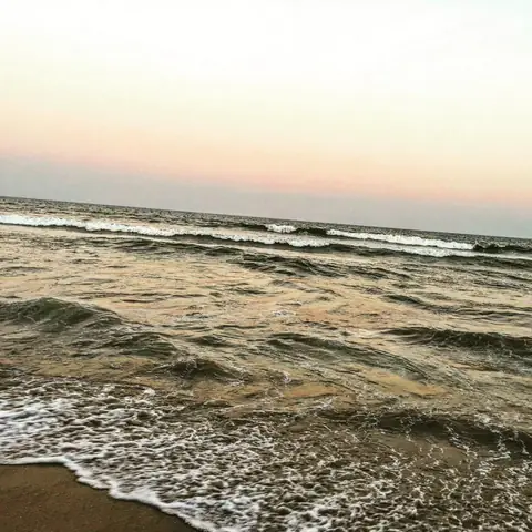 Quiet Hour, Coastal India
