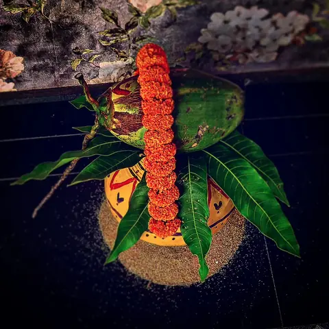 Sacred Offering, Varanasi, Uttar Pradesh