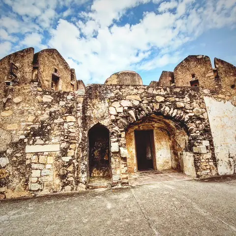 Fortress Gateway, Jaipur, Rajasthan